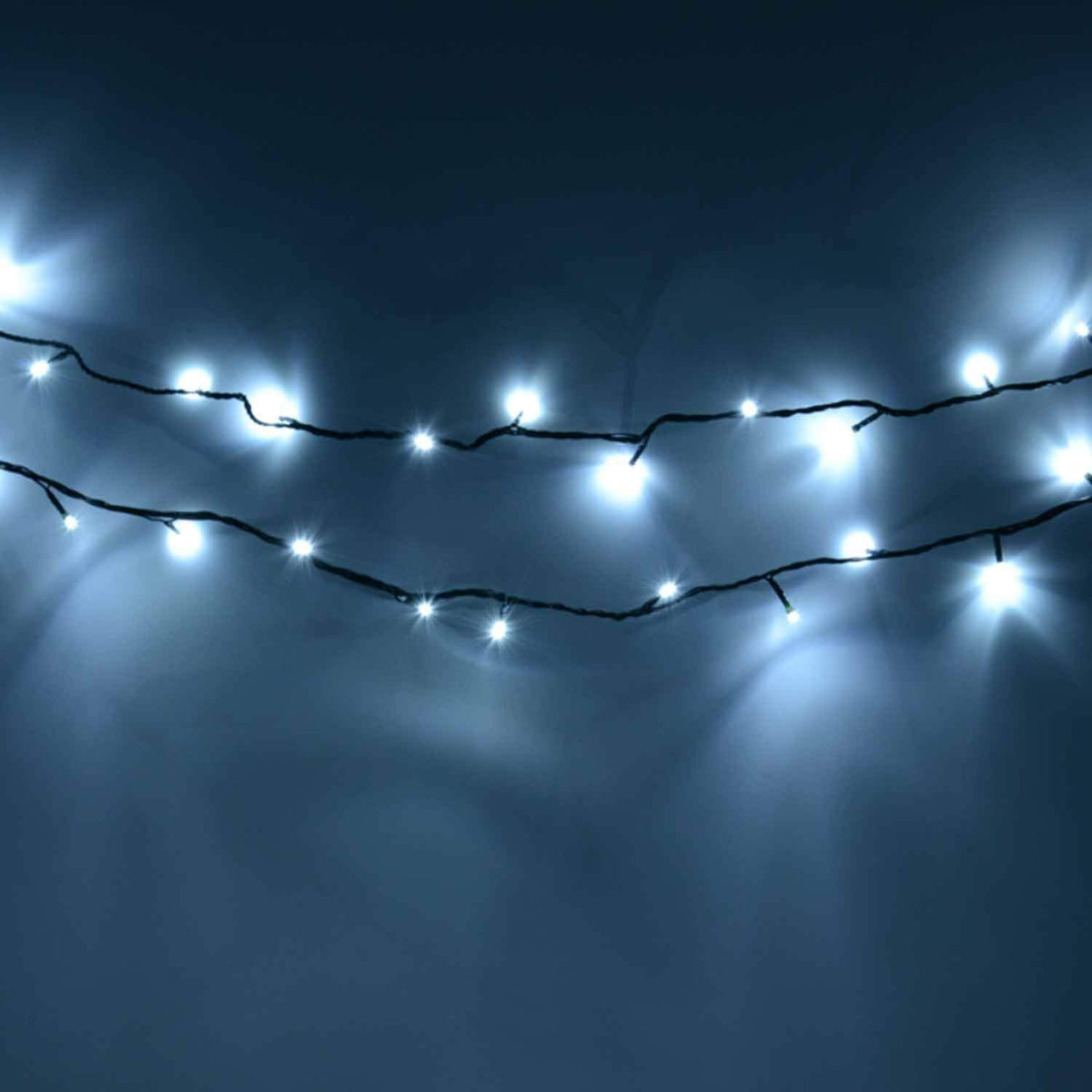 400 bright white LED chaser Christmas lights 27.9m