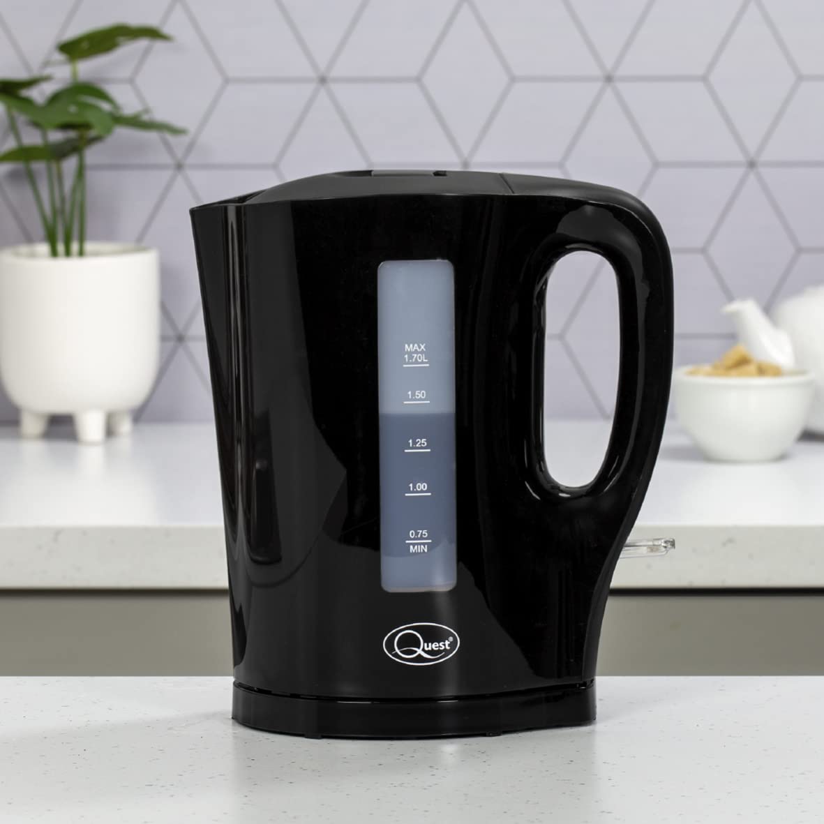 Quest 1.7L black cordless electric kettle