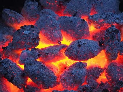 Compact 1kg pack of barbecue charcoal fuel