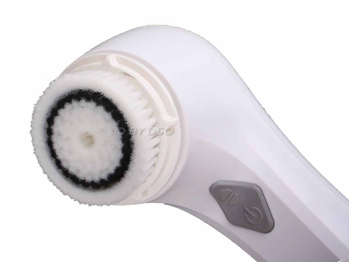 Bauer SkinSonic sonic facial cleansing brush