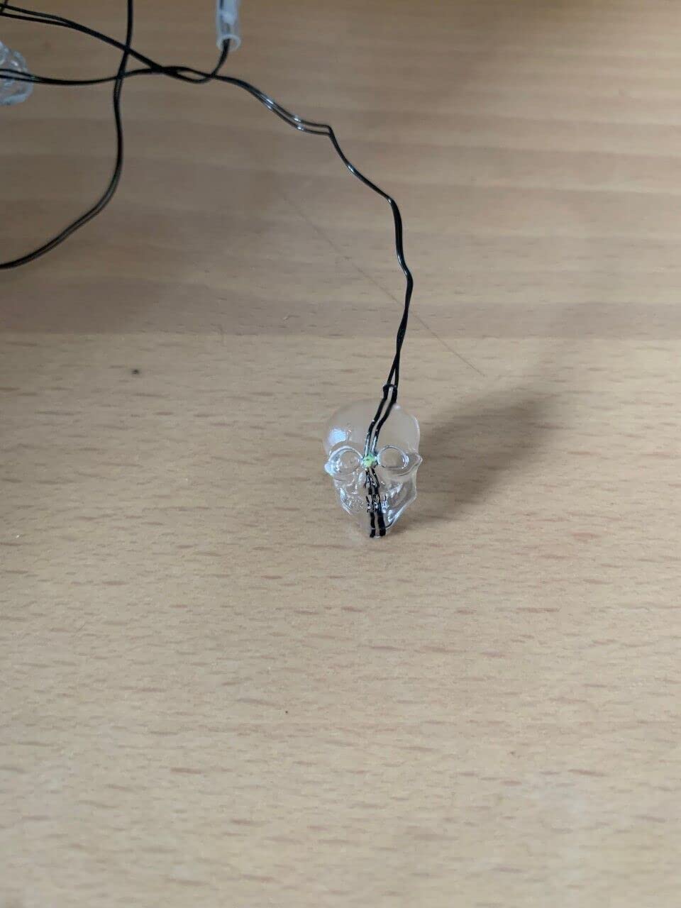 20 white LED skull battery Halloween string lights