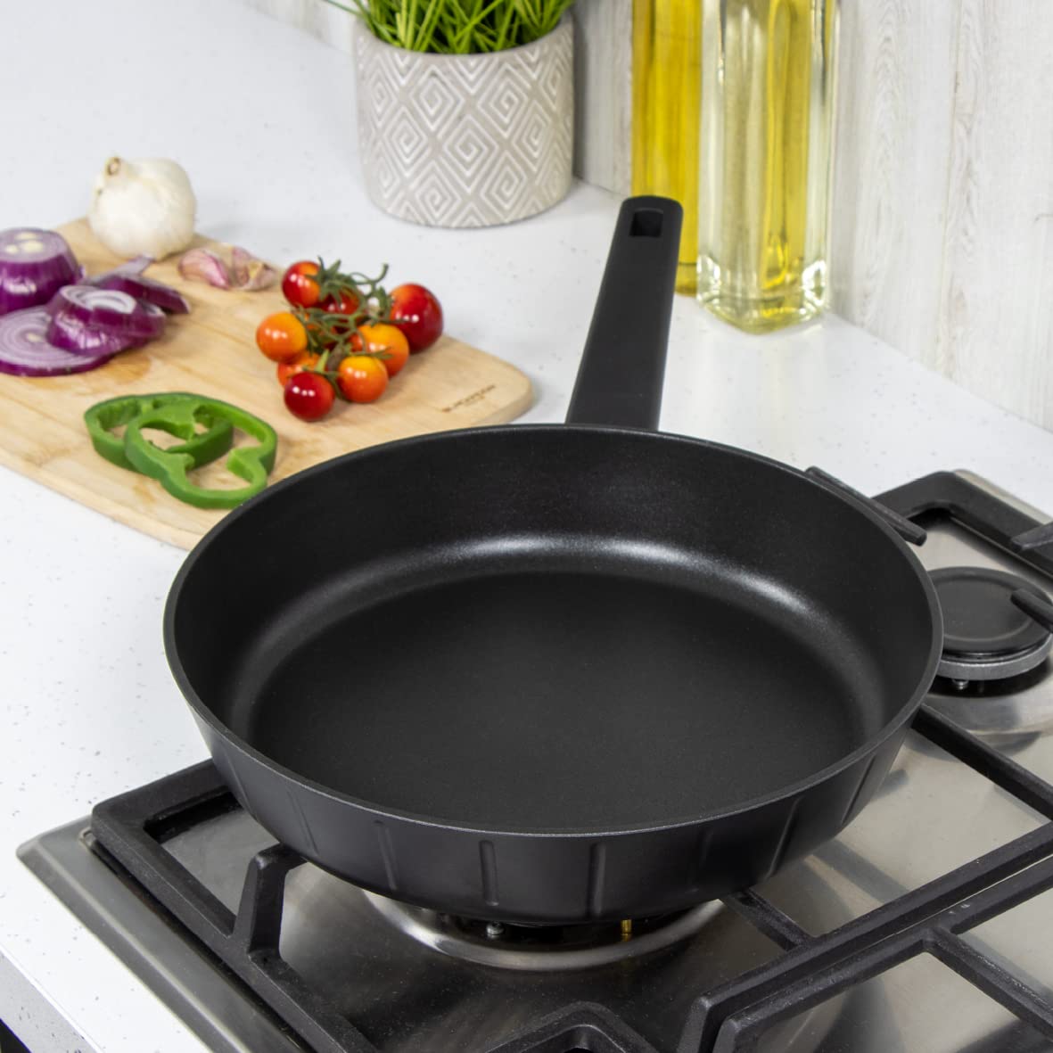 Blackmoor Neuvo 28cm Non-Stick Frying Pan for Induction Hobs