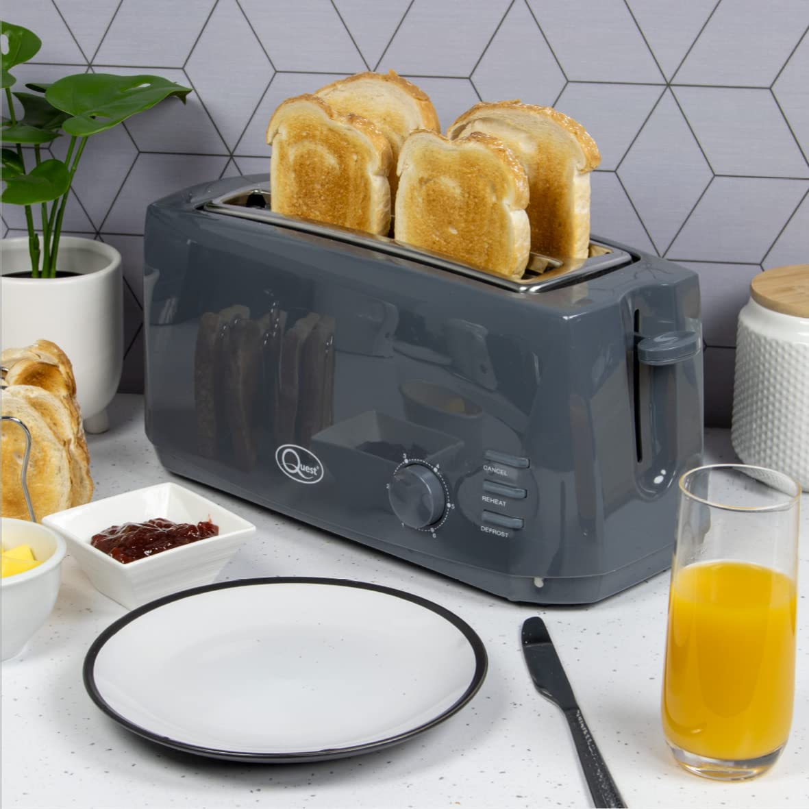Quest grey 4-slice 1400W toaster