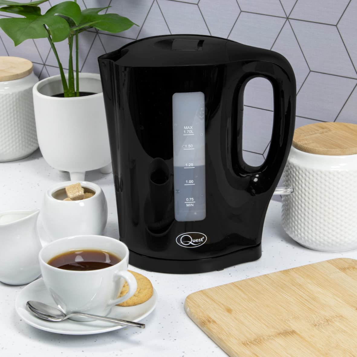 Quest 1.7L black cordless electric kettle