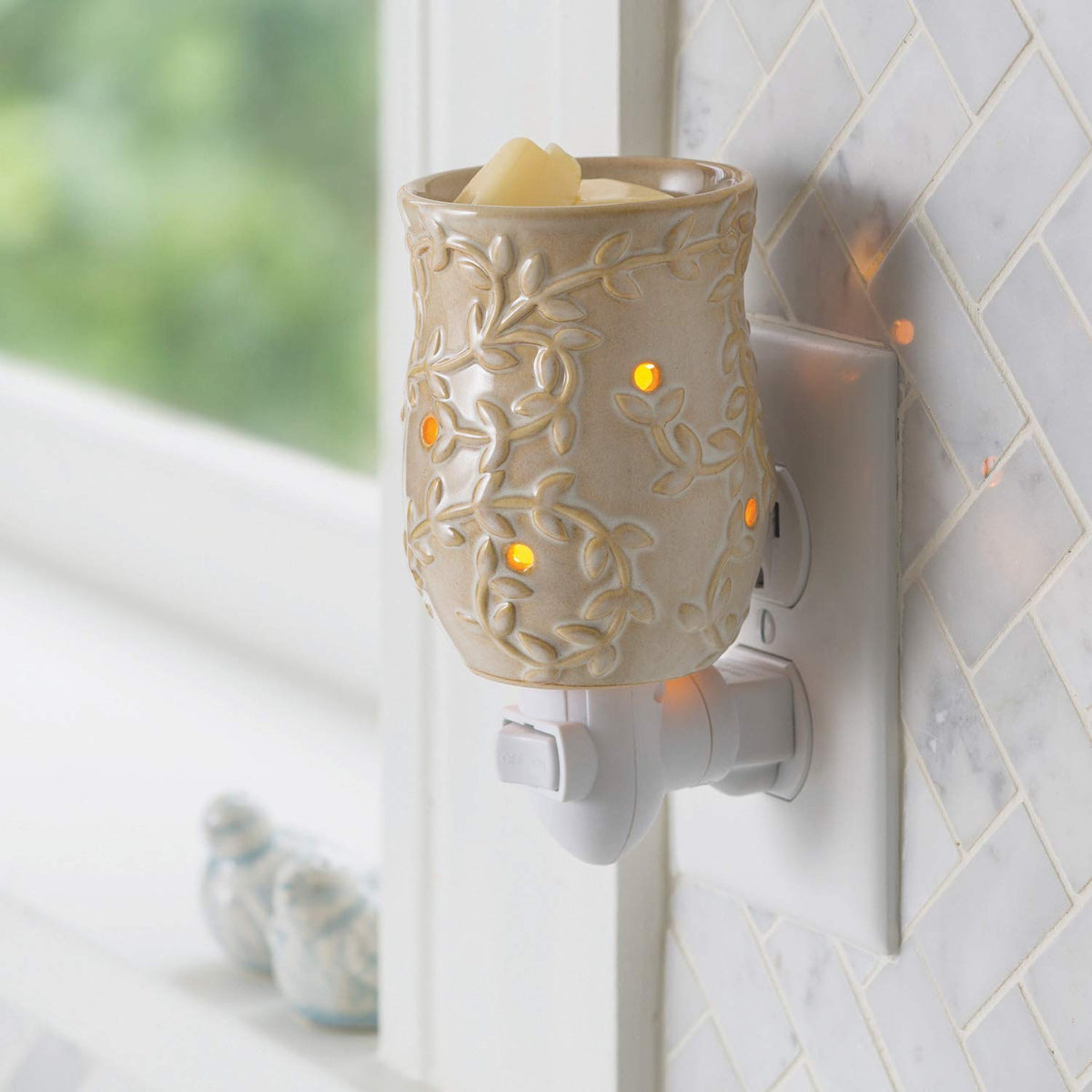 Candle Warmers Etc. Pluggable Fragrance Warmer, Chai