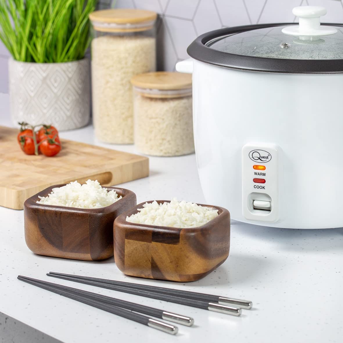 Quest 2.5L 900W rice cooker with keep warm – white