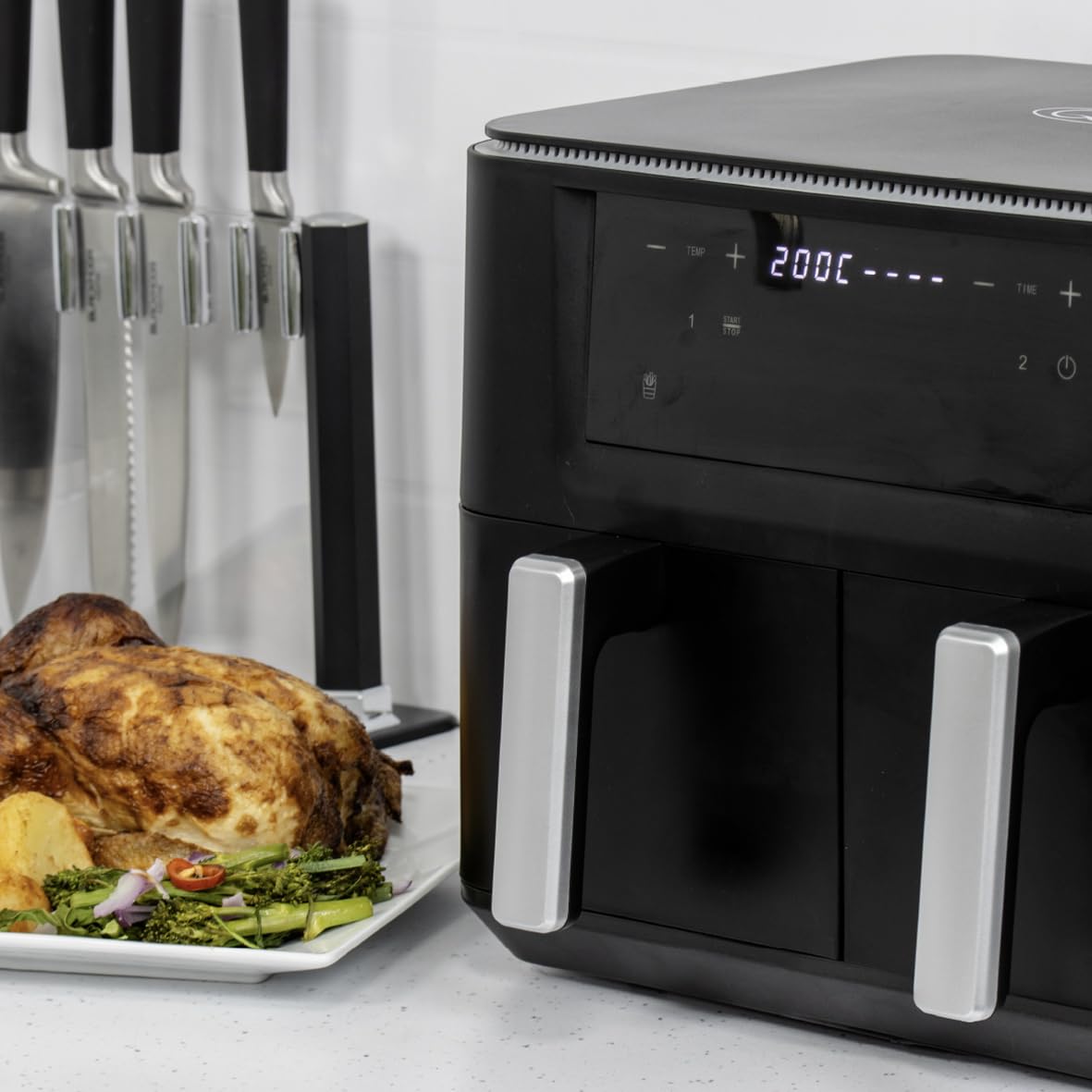 Quest 9L dual basket 2400W air fryer with two 4.5L baskets