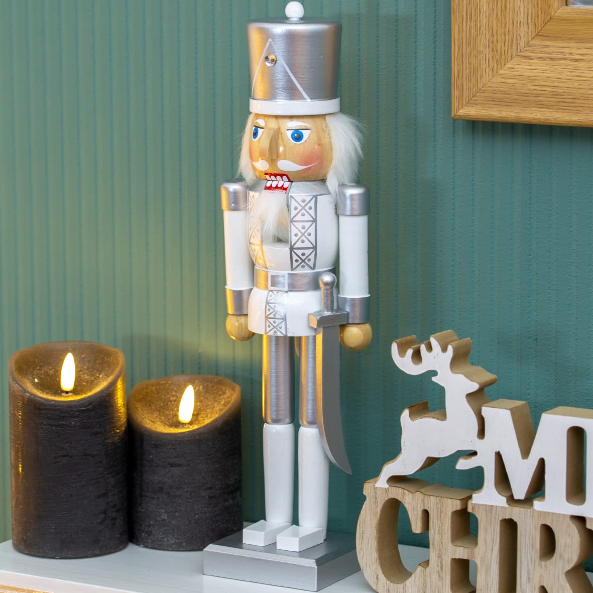 The Christmas Workshop white and silver wooden nutcracker soldier – 35cm