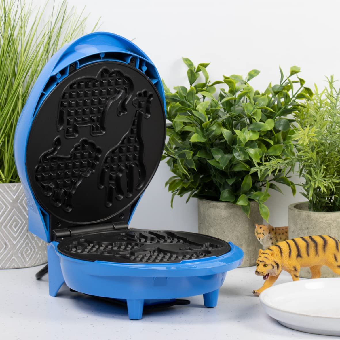Animal Planet Safari 3-in-1 Animal Waffle Maker 1000W