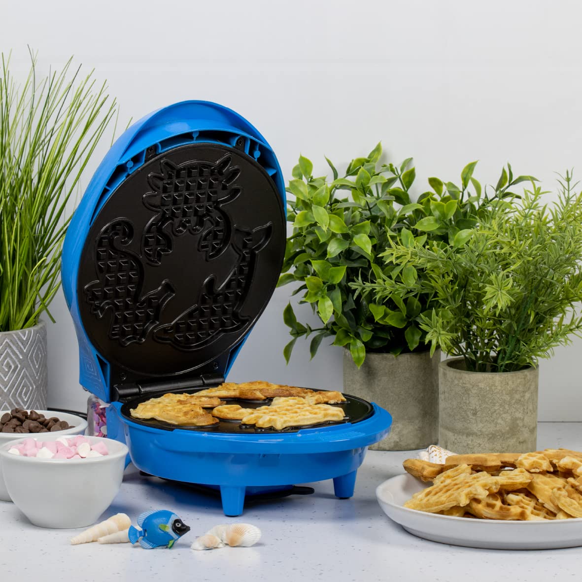 3-in-1 Sea Life Waffle Maker with Non-Stick Plates - Animal Planet