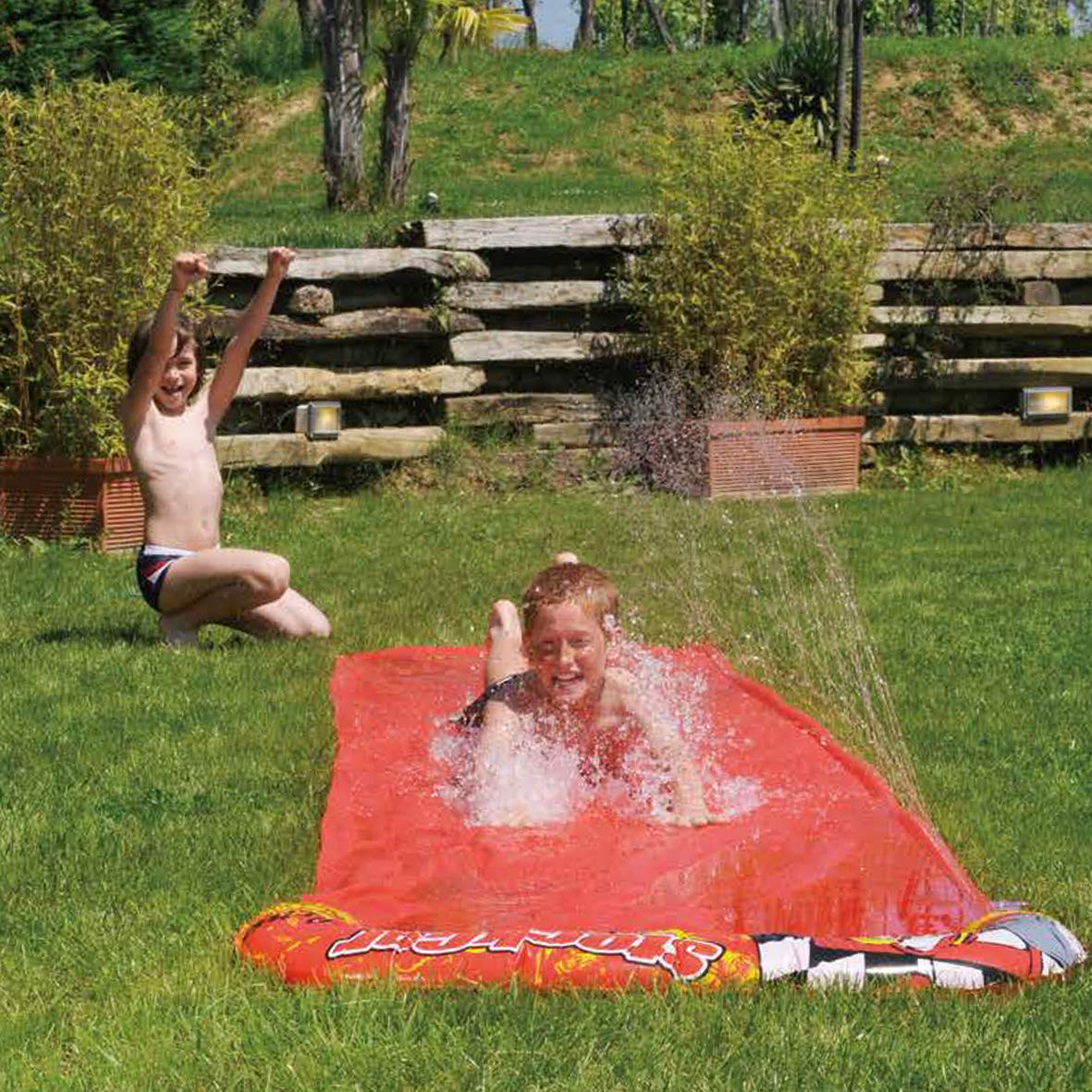 5m inflatable garden water slide with sprinkler