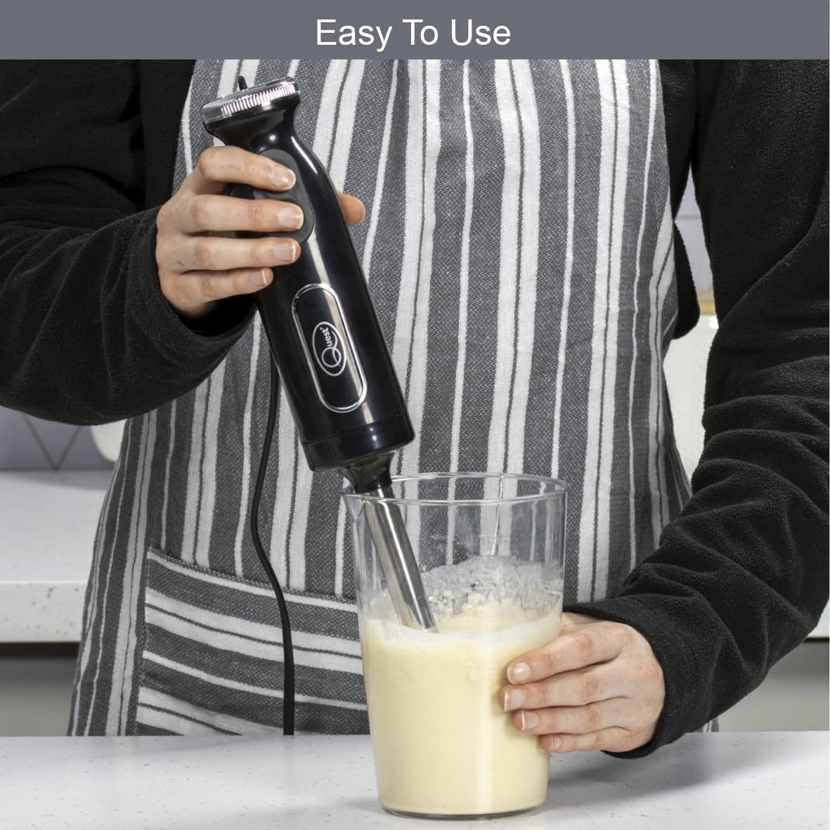 Quest 700W hand blender and masher with 750ml beaker