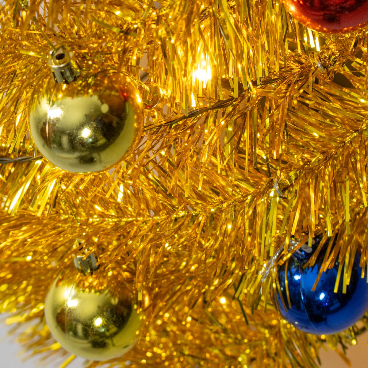 6ft gold pre-lit pop-up Christmas tree with warm white LEDs