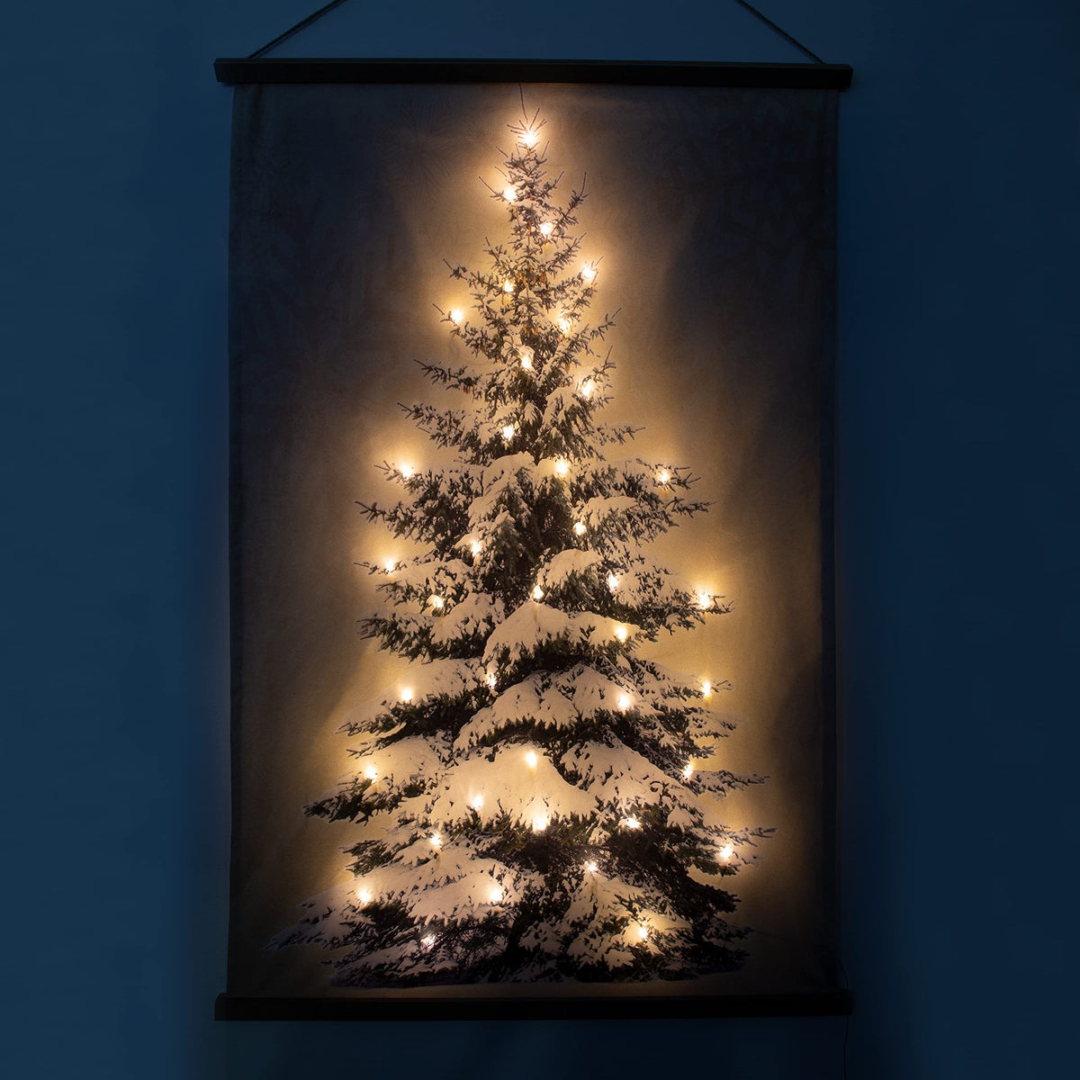 Pre-lit Christmas tree wall tapestry with 38 warm white LEDs