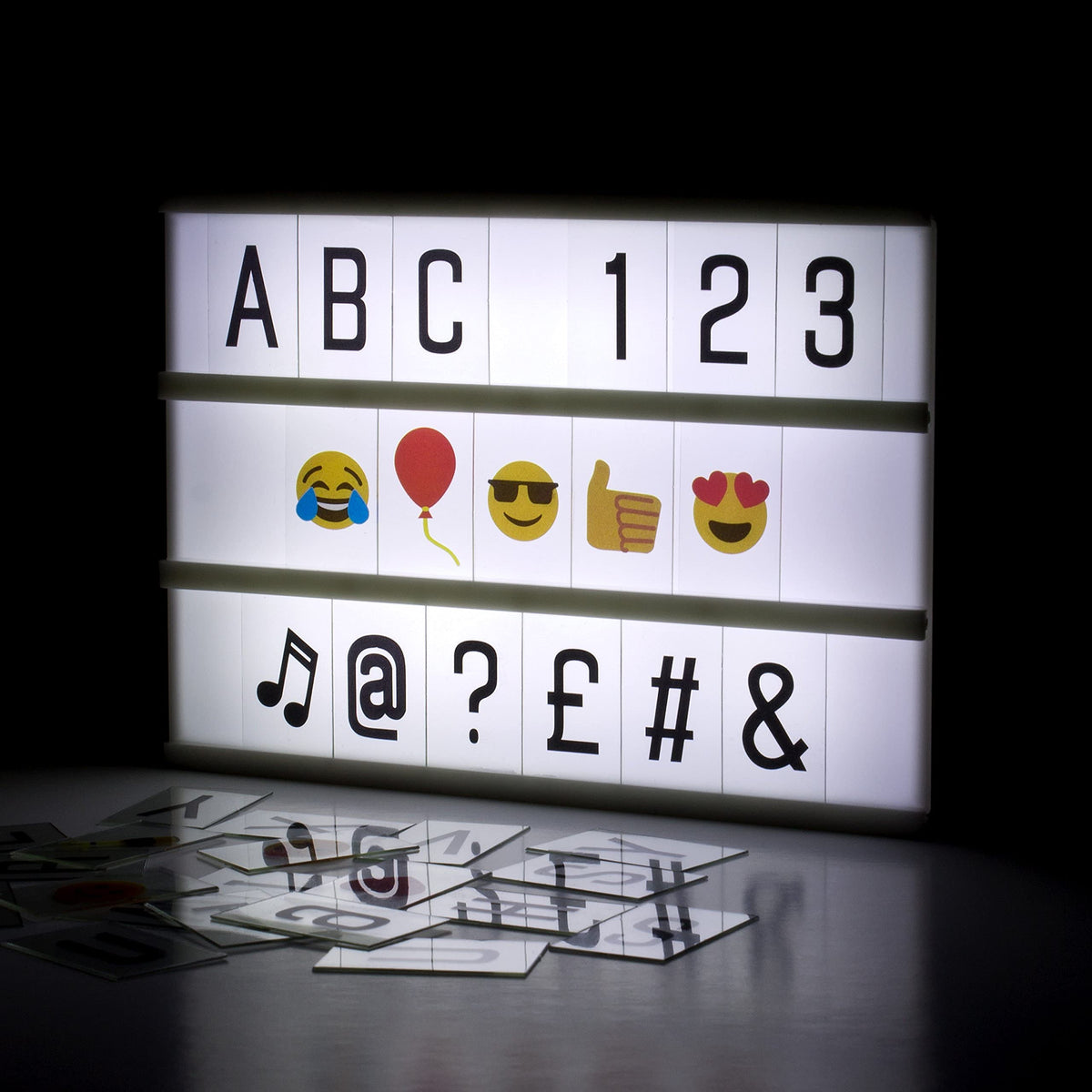 Global Gizmos white A6 magnetic cinematic light box