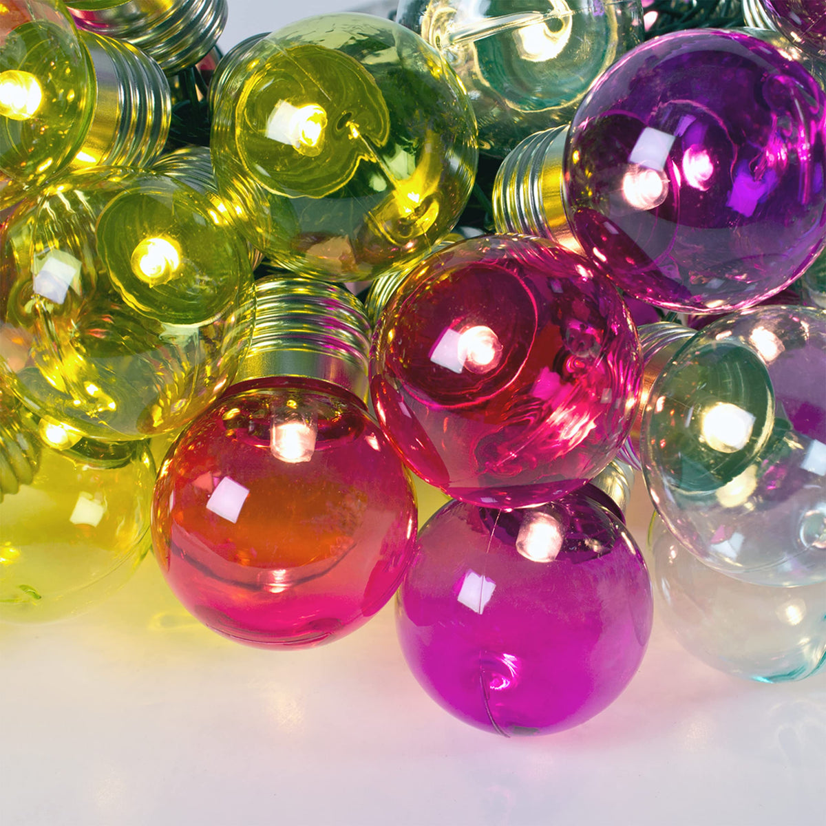 50 multi-coloured retro globe LED string lights