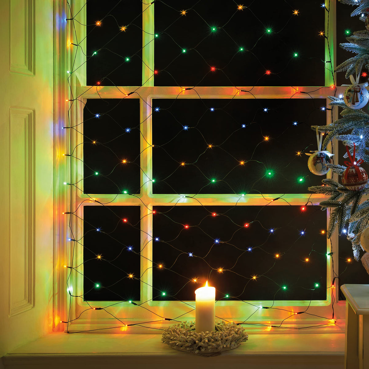 360 multi-coloured LED Christmas net lights – 3.5 x 1.2m