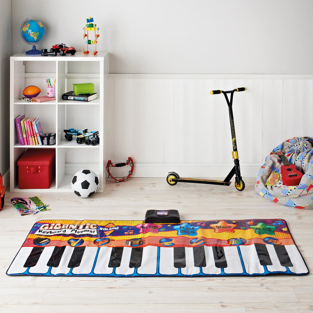 Global Gizmos giant musical keyboard playmat