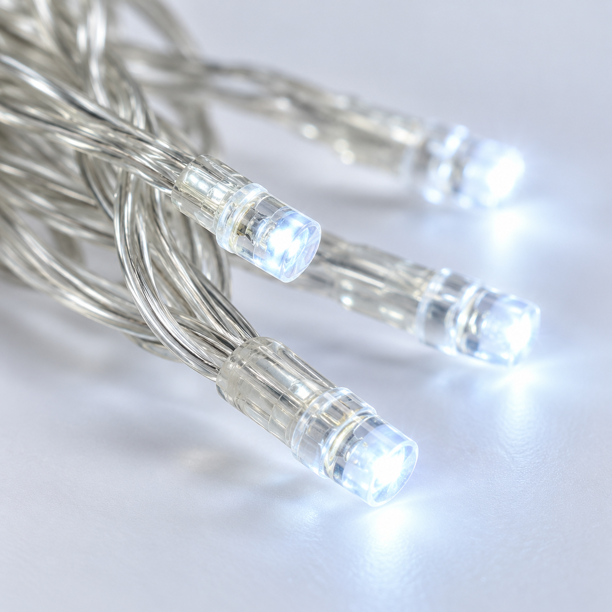 Snow White 20 cold white battery LED fairy lights with clear battery box