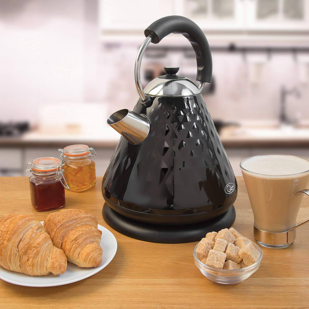 Quest black diamond-cut fast boil kettle