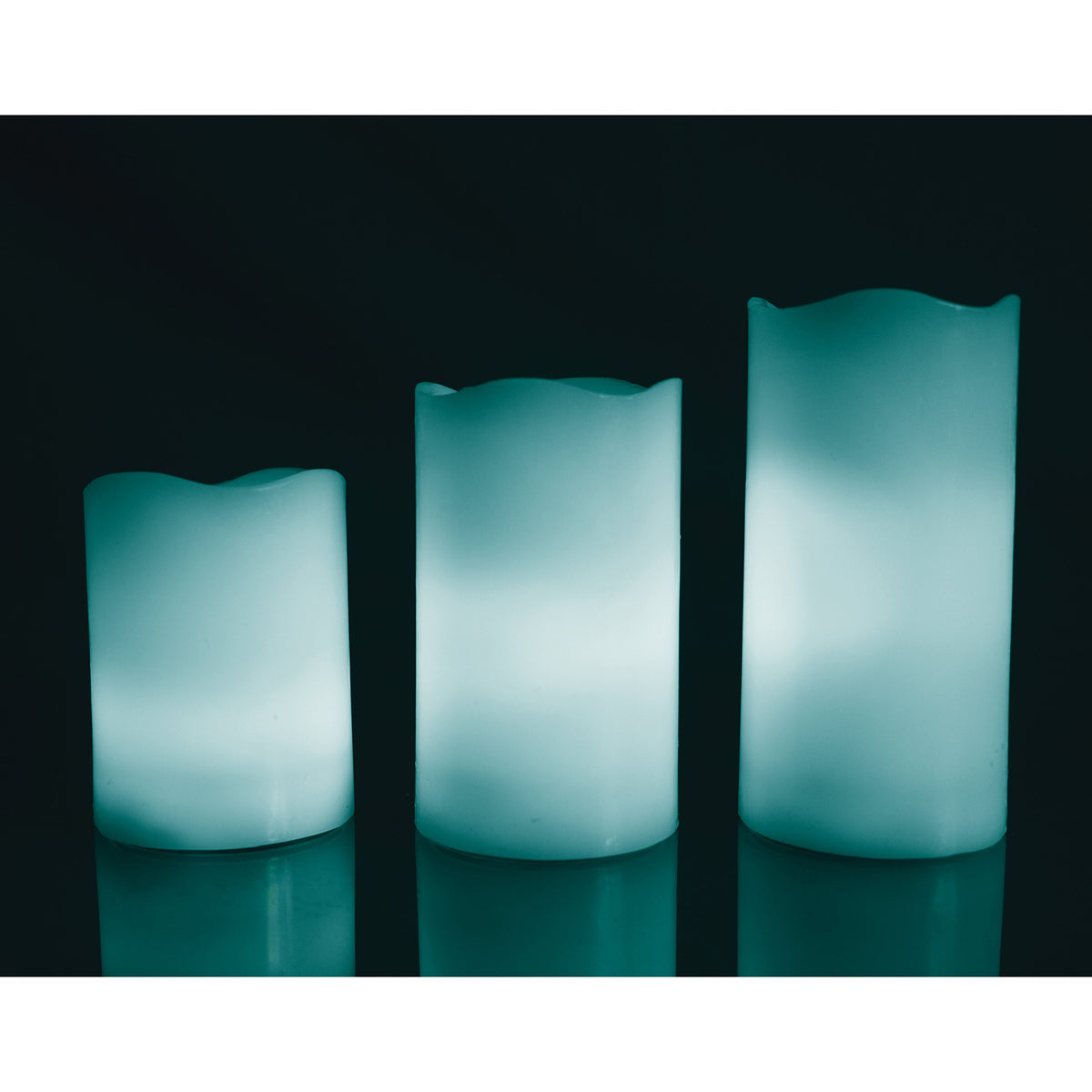 Colour-changing LED candle remote control
