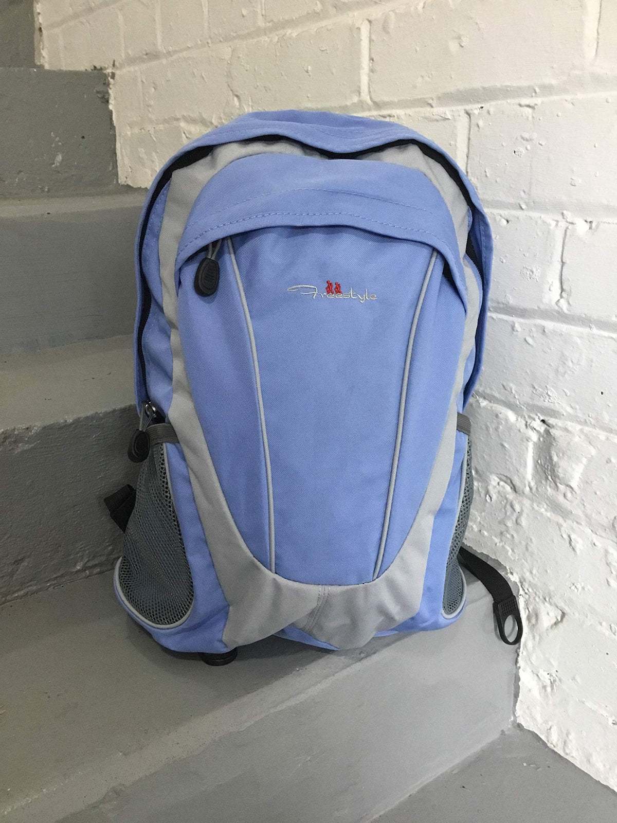 Freestyle rucksack with adjustable padded straps