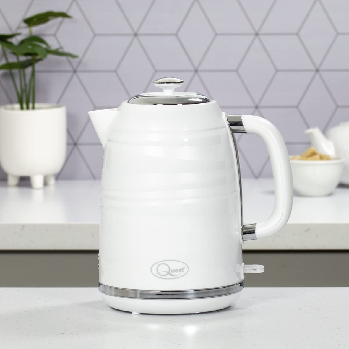 Quest Harmony white 1.7L rapid boil kettle