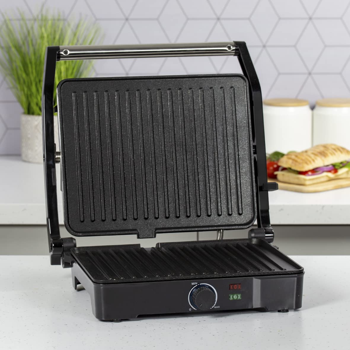 Quest 2000W 180 degree health grill and panini press