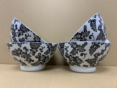 Set of 4 Bowls - Black & White Floral