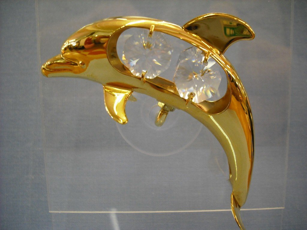 24K gold-plated dolphin suncatcher with Swarovski crystals – 8cm