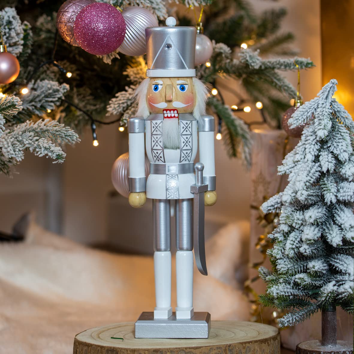 The Christmas Workshop white and silver wooden nutcracker soldier – 35cm