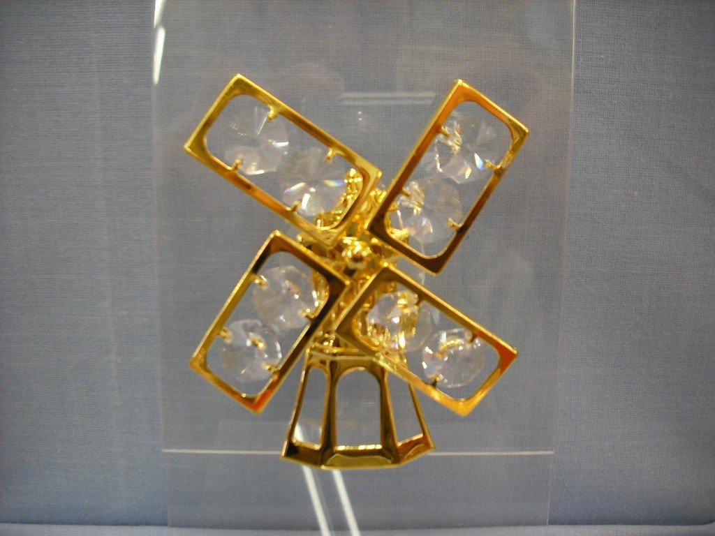 HARTES Swarovski Crystal Windmill Suncatcher