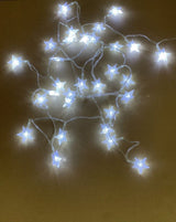 30 LED cool white battery-operated star string lights 2.7m