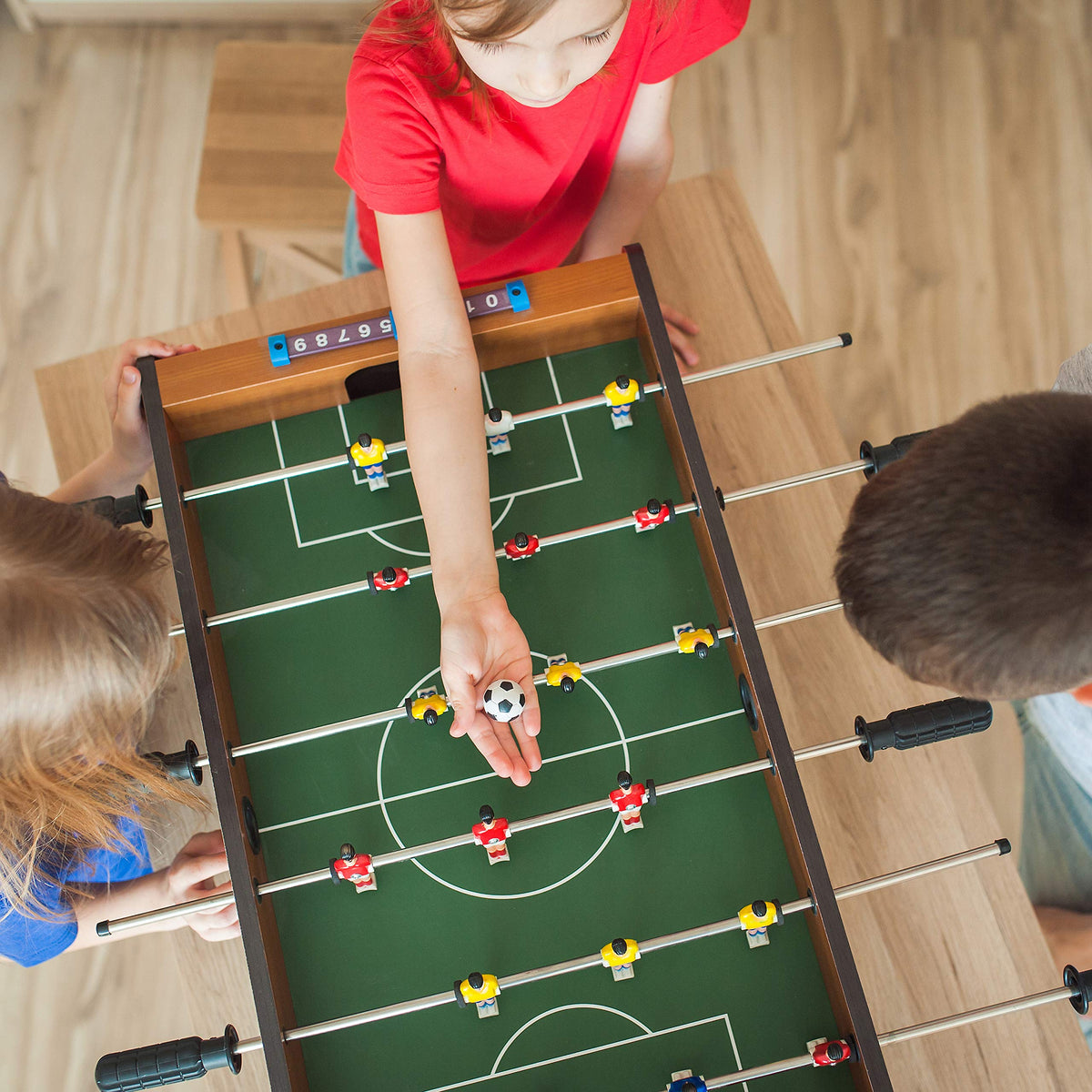 Global Gizmos tabletop football game measuring 69 x 37cm