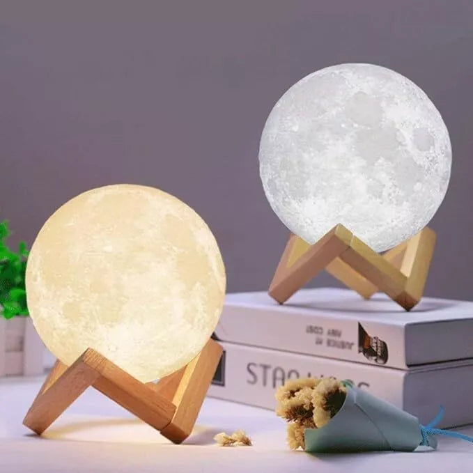 Knight 15cm 3D moon lamp with wooden stand