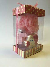 Load image into Gallery viewer, Cherrytop cupcakes bath gift set
