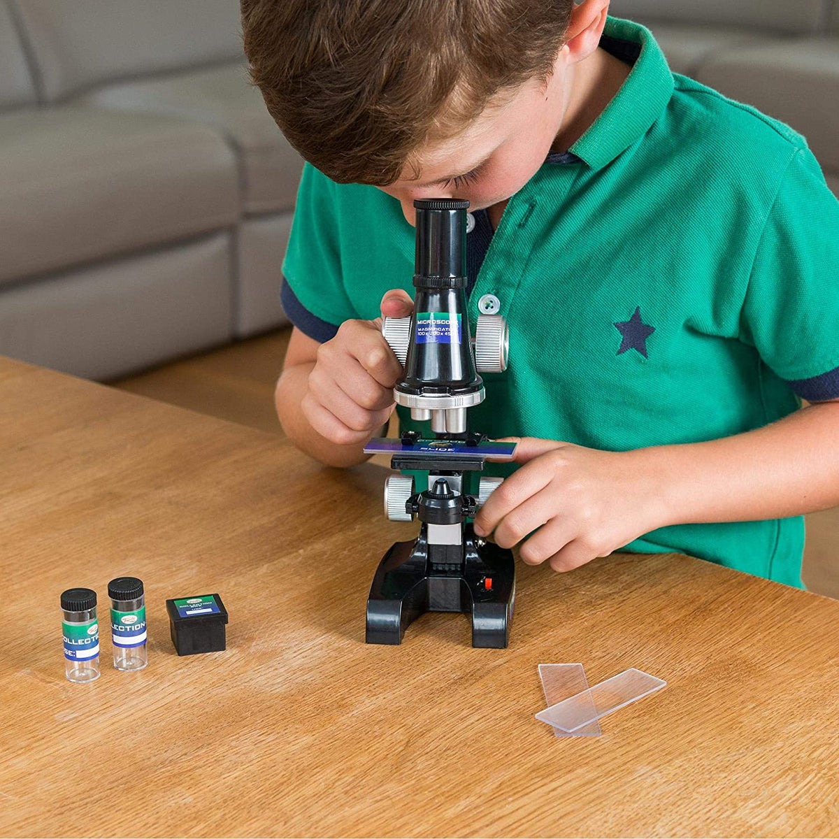 Toyrific kids microscope set with light and three magnification levels