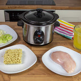 Compact 1.5L Quest slow cooker